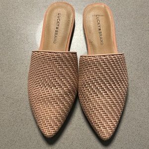 LUCKY 🍀 BRAND Flats